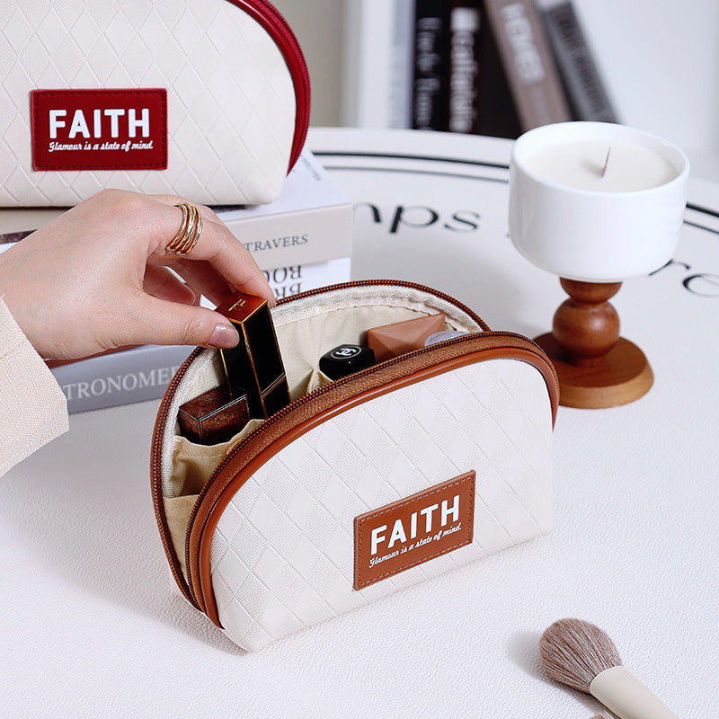 Wholesale Semicircle Portable Hand Held PU Cosmetic Bag